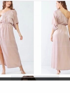 Gilli One-Shoulder Maxi Dress in Blush Pink Size Large